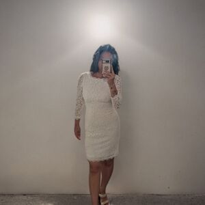 Chic White Lace Long Sleeve Dress